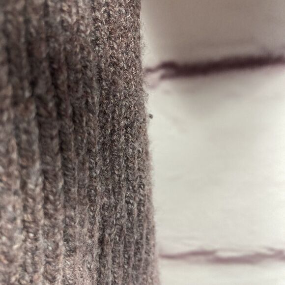 A New Day Oversized Sweater SZ M Leopard Print Soft V Neck Gray Black White Warm - Picture 5 of 13